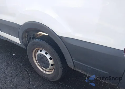 2021 Ford Transit-250 z USA, uszkodzony, nr VIN 1FTBR1Y82MKA76411